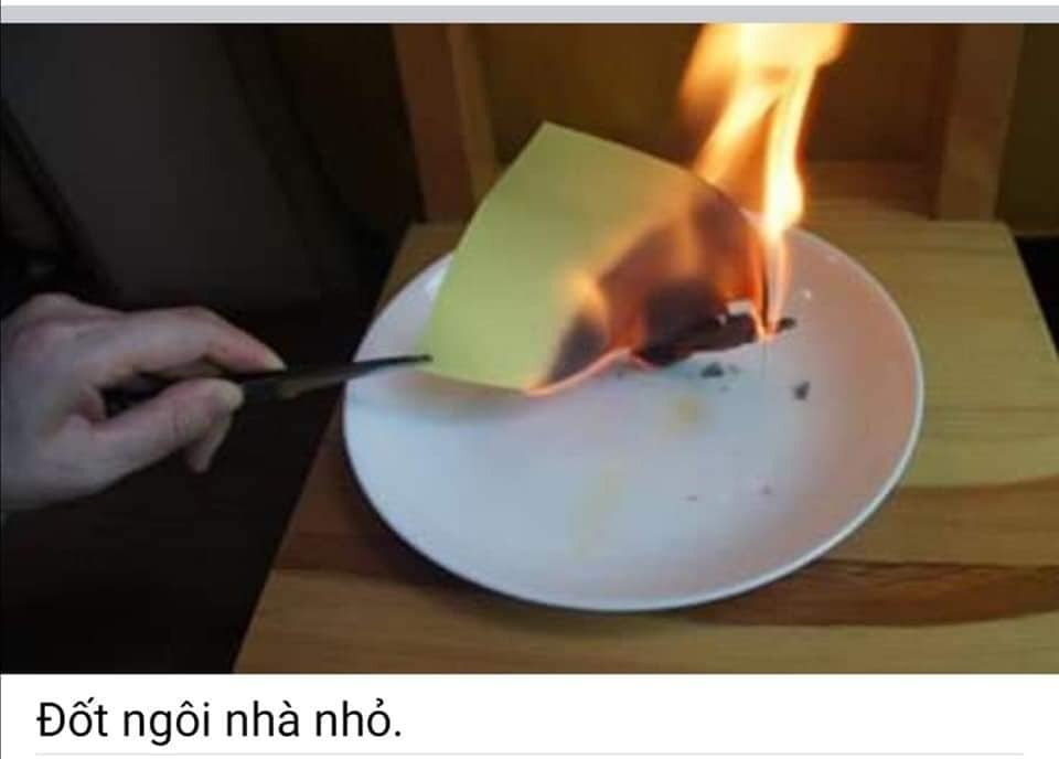 quá trình đốt ngôi nhà nhỏ